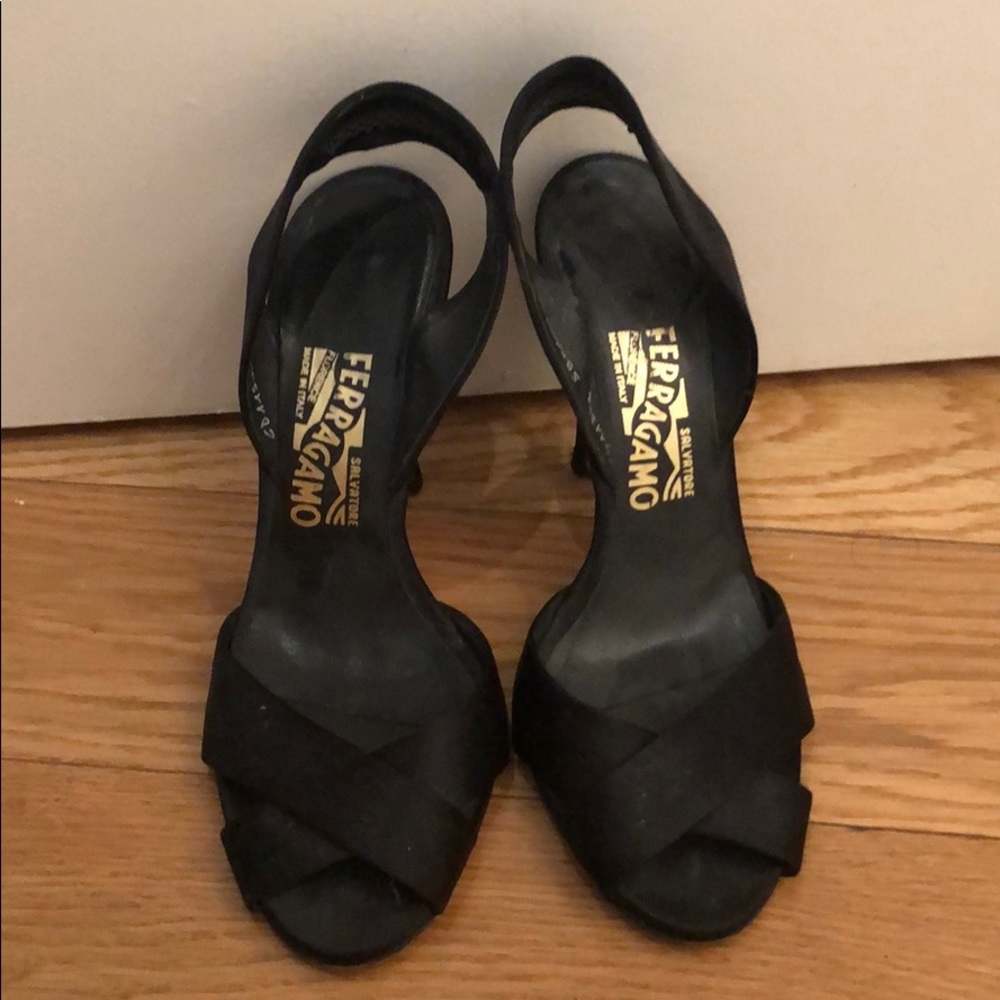 Ferragamo Sling Back Heel Sandal